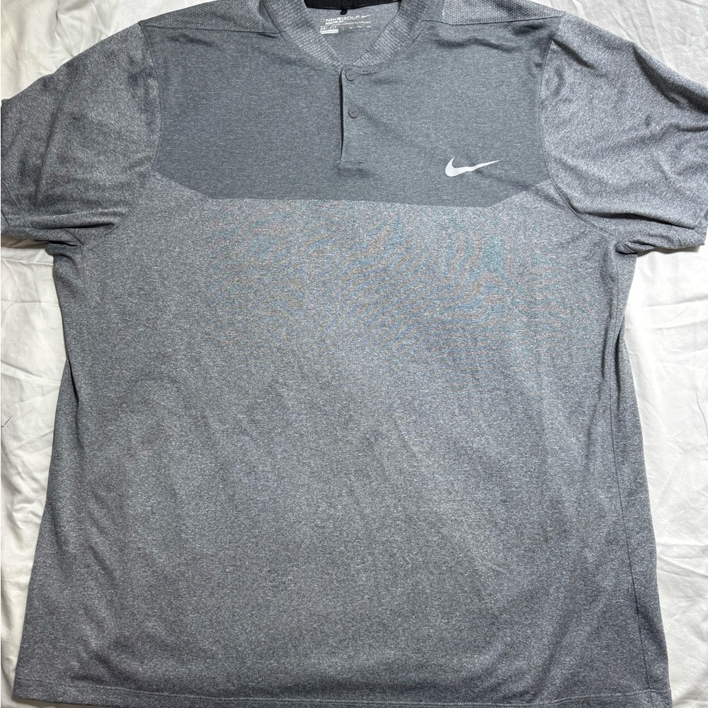 Nike Men's Charcoal Golf Shirt